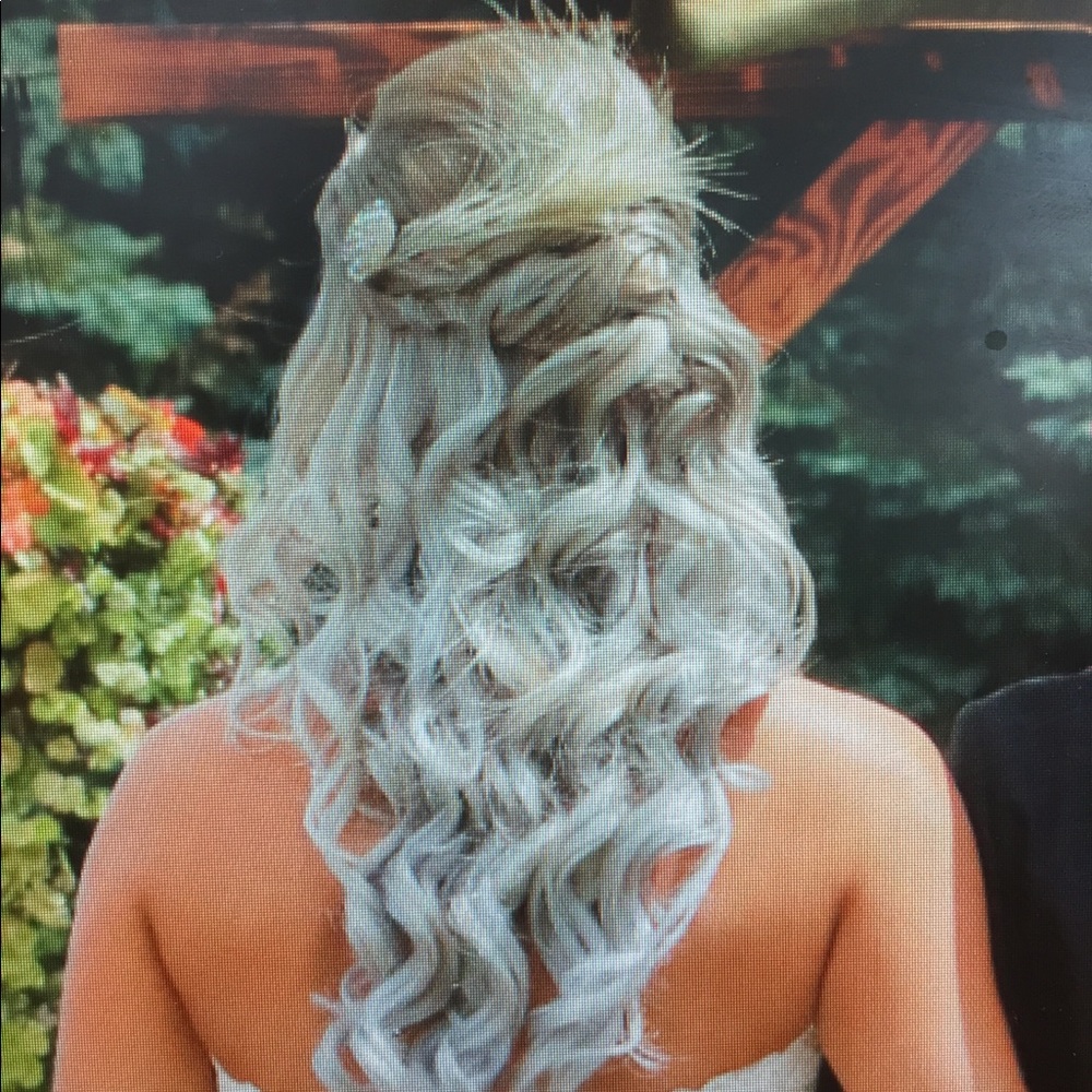 Hair extensions-Full shine brand